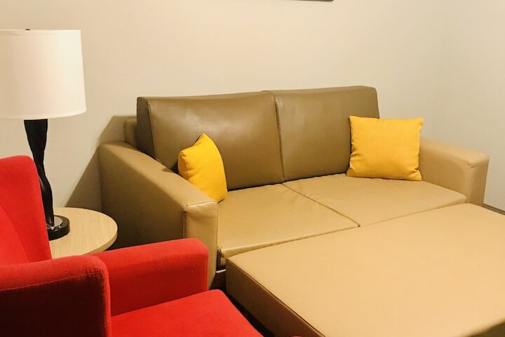 Country Inn & Suites by Radisson Warner Robins, GA