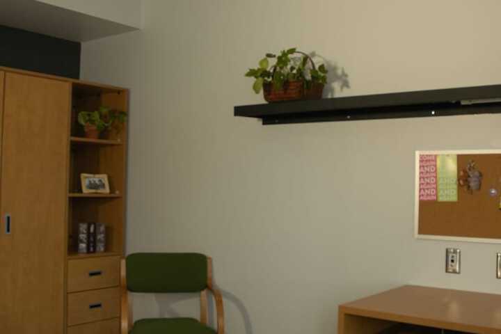 Room 15 of 19