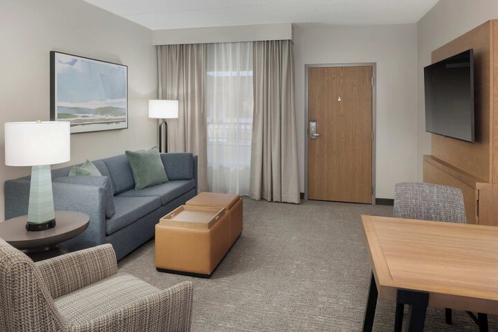 Embassy Suites by Hilton Lexington / UK Coldstream