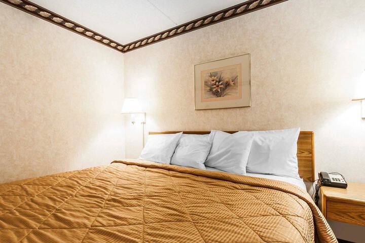 Room 15 of 30