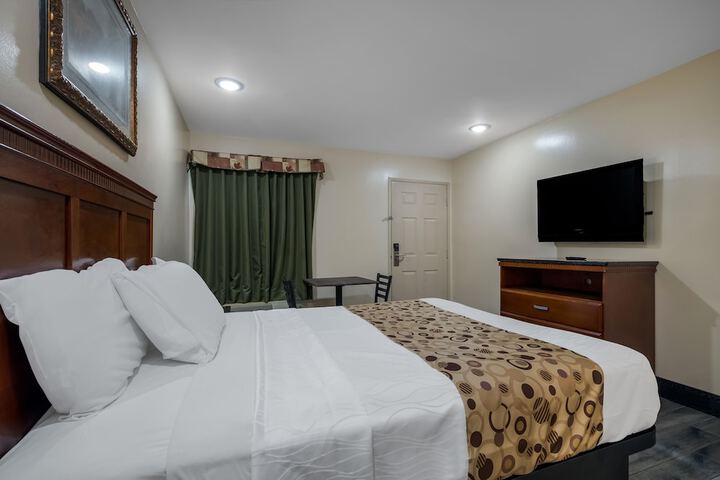Room 20 of 41