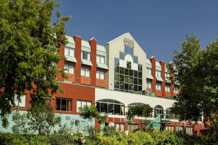 Hotel 3 of 42