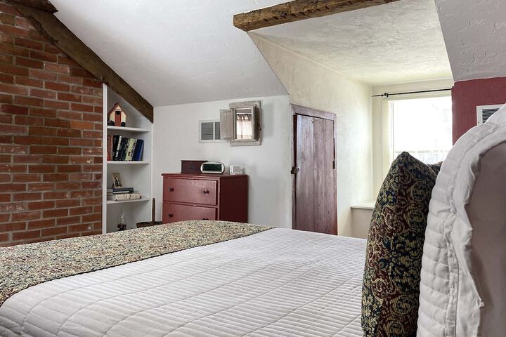 Room 30 of 58