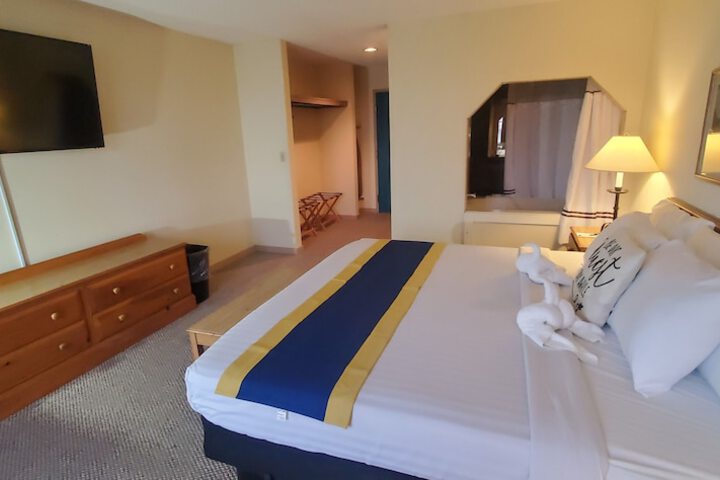 Room 12 of 31