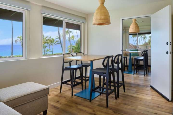 Royal Lahaina Resort & Bungalows