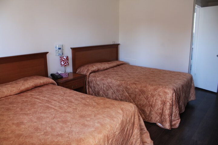 Room 10 of 47