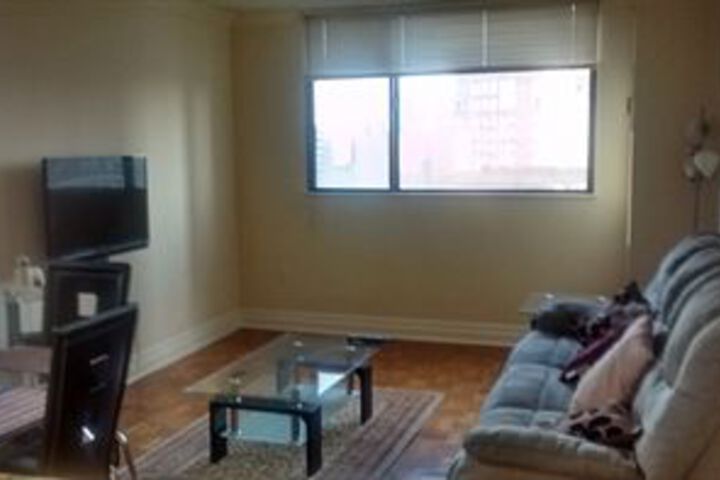 Toronto Furnished Living - Bay Street