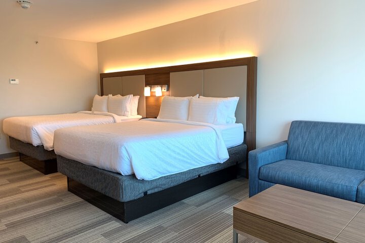 Holiday Inn Express & Suites Danville by IHG