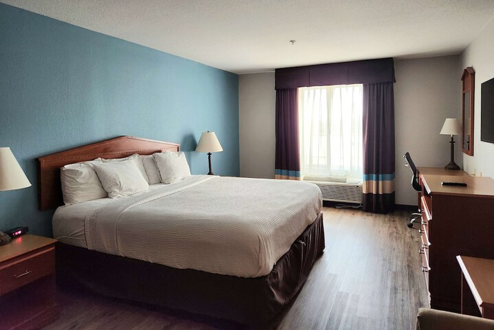 Room 32 of 86