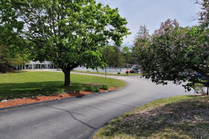 Property Grounds 44 of 55