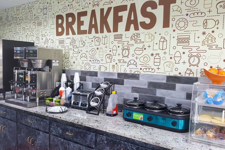 Breakfast/Coffee Service 19 of 23
