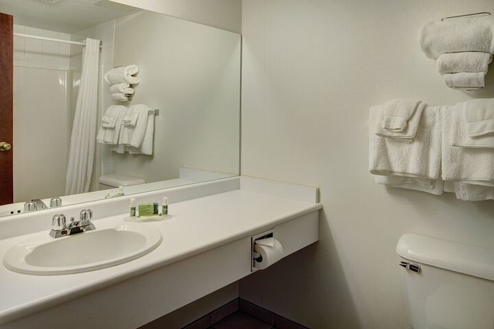 Lakeview Inns & Suites Fort Saskatchewan