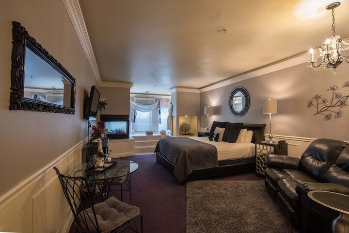 Anniversary Inn - Boise