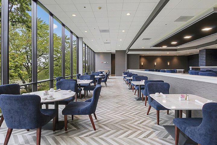 Holiday Inn Chicago Nw Crystal Lk Convention Center by IHG