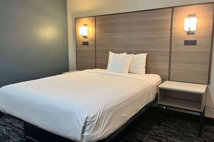 Room 39 of 52