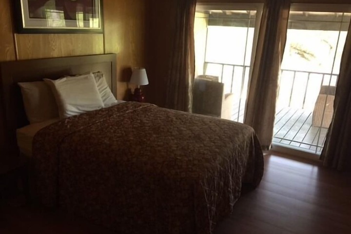 Room 74 of 89