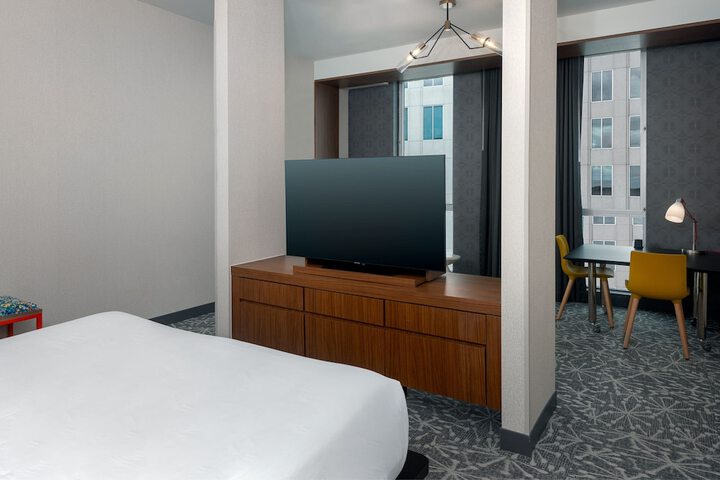 Room 38 of 72