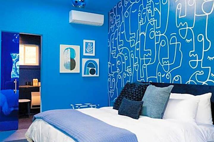 The Norsdale plus CMYK Motel on 10 acres in Phoenicia