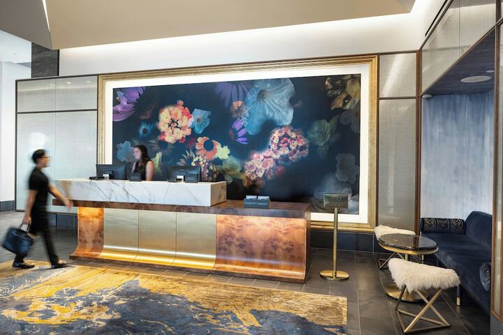 The Laura Hotel Houston Downtown, Autograph Collection