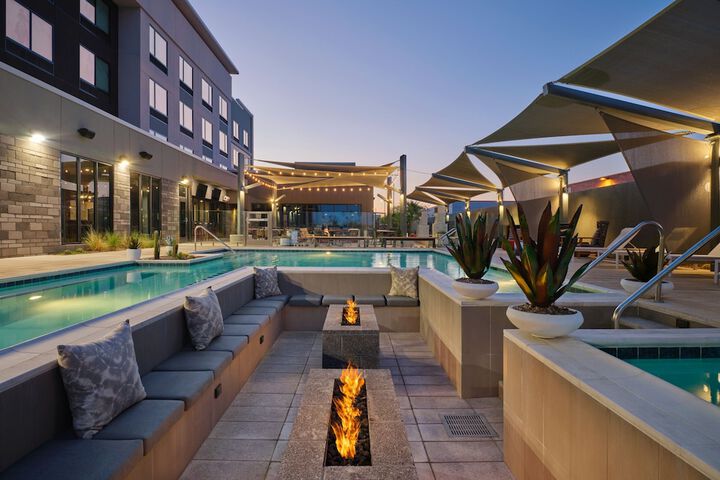 Pool 8 of 61