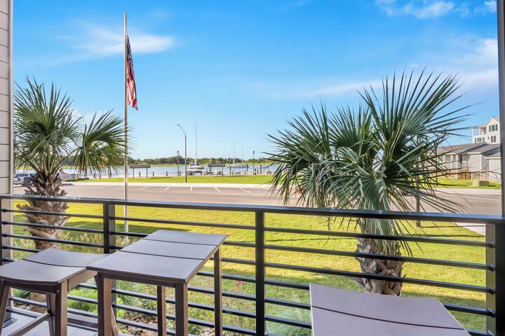 Bask Hotel at Big Rock Landing