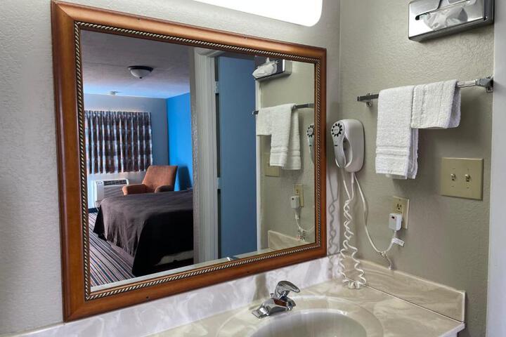 Budget Inn Motel