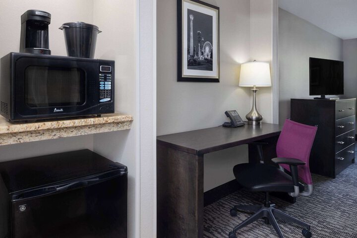 Room 14 of 29