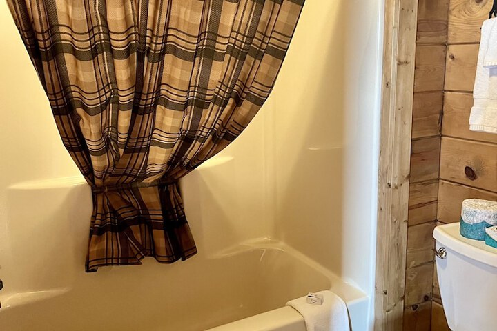 Badlands Frontier Cabins
