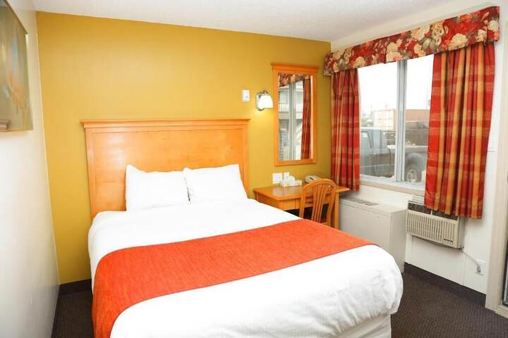 Room 18 of 21