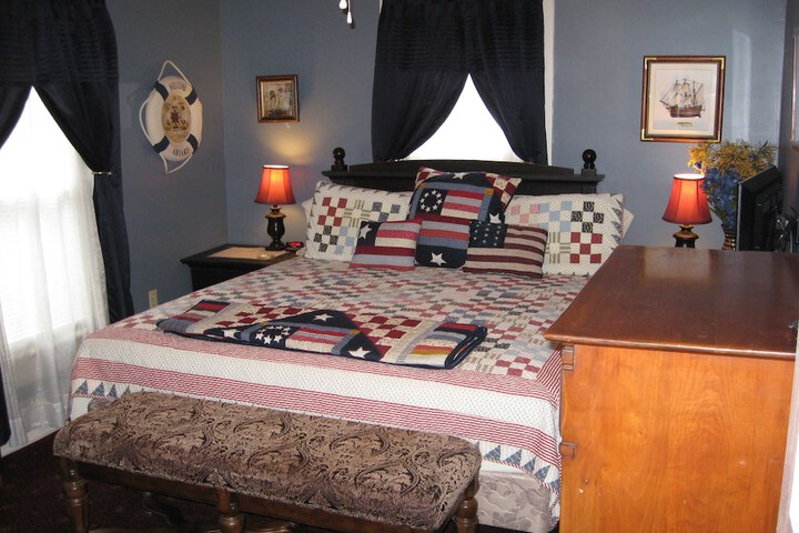 Room 46 of 112