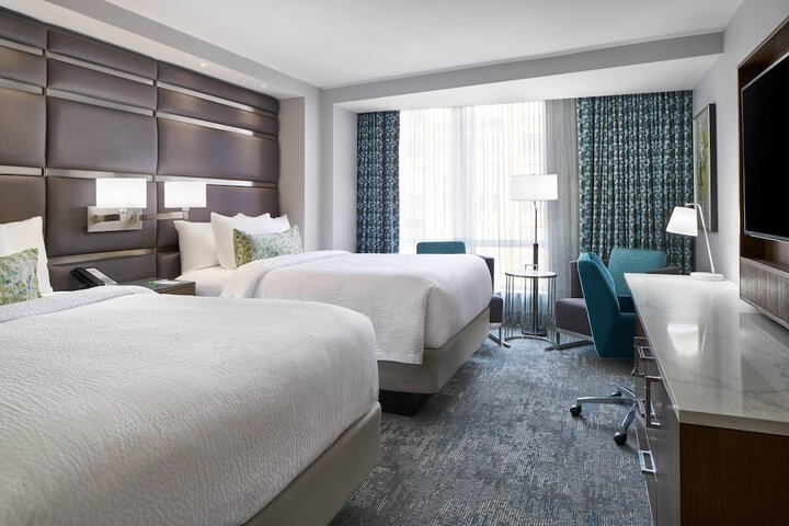 Courtyard by Marriott Washington Downtown / Convention Center