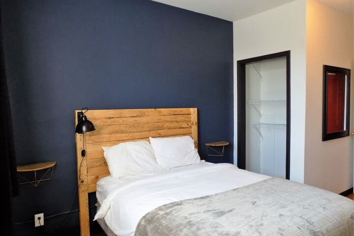 Room 25 of 63