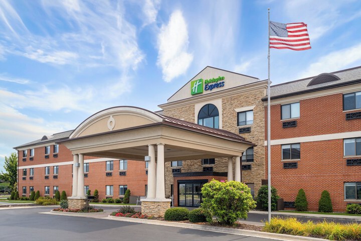 Holiday Inn Express Sheboygan-Kohler by IHG