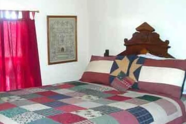Room 12 of 20