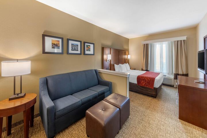 Comfort Suites Barstow near I-15