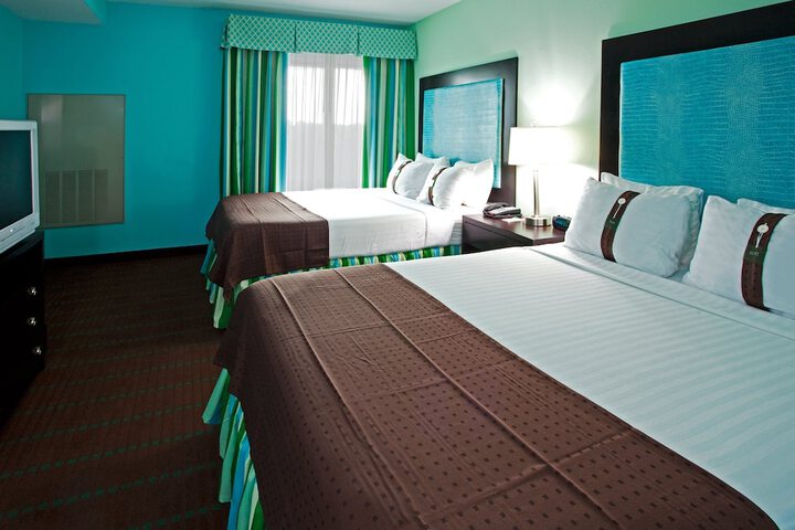 Room 20 of 35