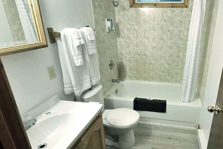 Room 54 of 111