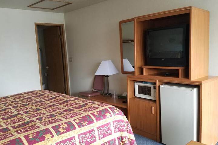 Room 23 of 57