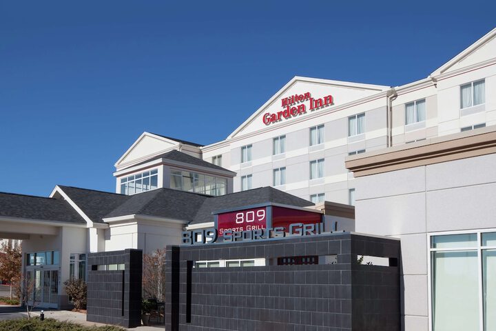 Hotel 4 of 72