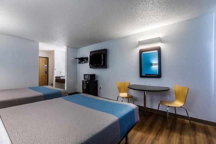 Room 31 of 36