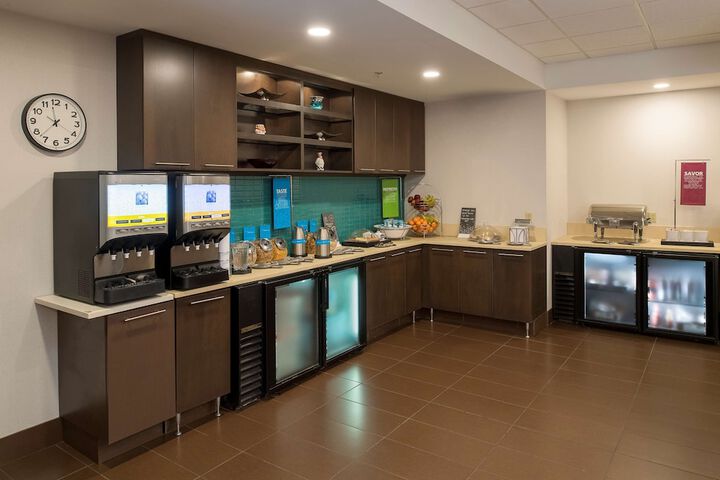Hampton Inn & Suites by Hilton Halifax - Dartmouth