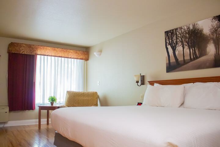 Stratford Inn