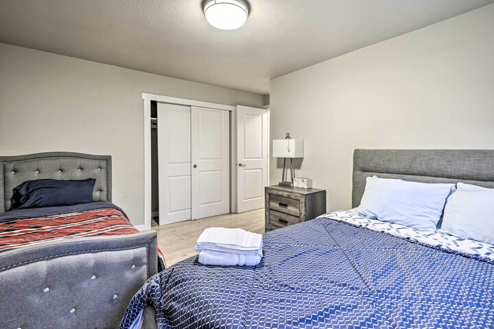 Spacious Kent Home 17 Mi to Dtwn Seattle!