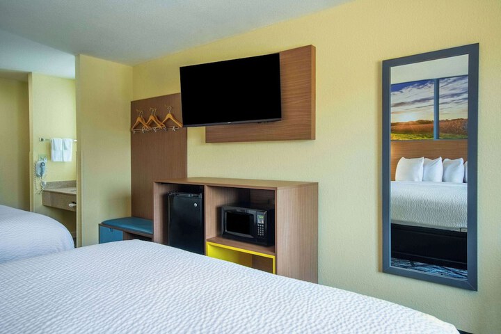 Room 20 of 36