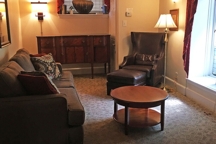 Room 110 of 235