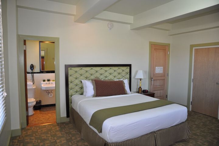 Murray Hotel