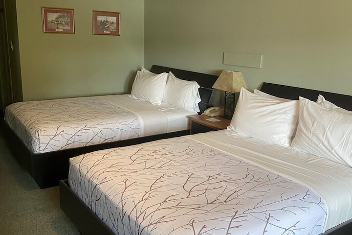 Room 51 of 82