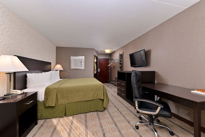 Room 15 of 31