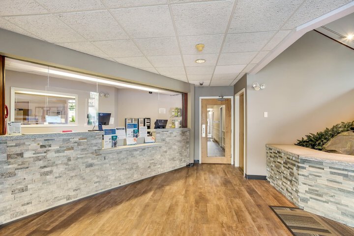 Quality Inn & Suites Gorham Riverside