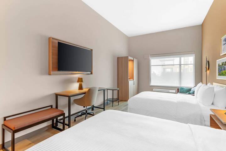 Cambria Hotel Euless - DFW Airport South